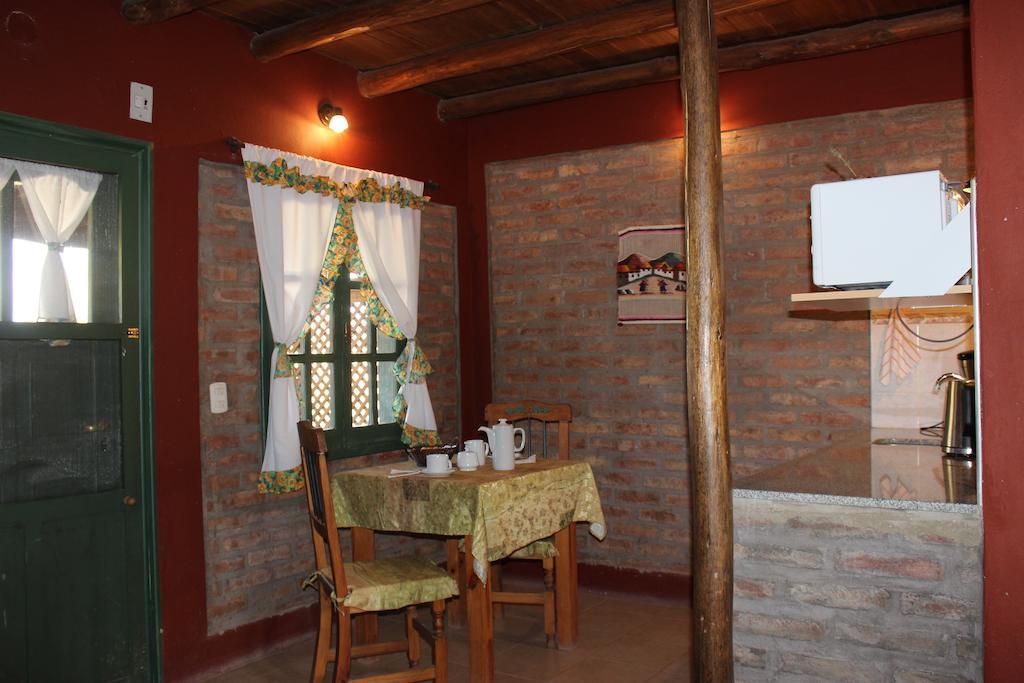 Aparthotel El Aleman Barreal Zimmer foto